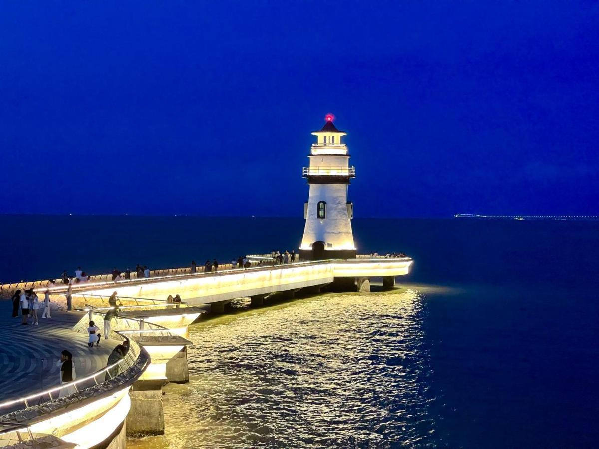 Hotel Crowne Plaza Center By Ihg - Offers Free One-way Shuttle To Chimelong Ocean Kingdom Zhuhai